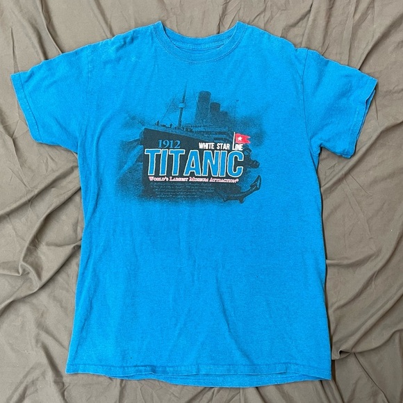 1912 Titanic White Star Line Museum T-Shirt Size Medium Cool blue t-shirt with - Picture 1 of 3